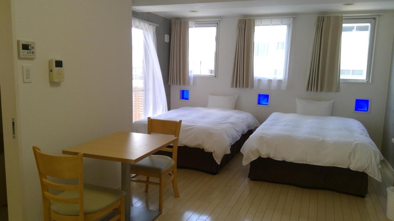 Across Omoromachi Naha Apart otel Dış mekan fotoğraf